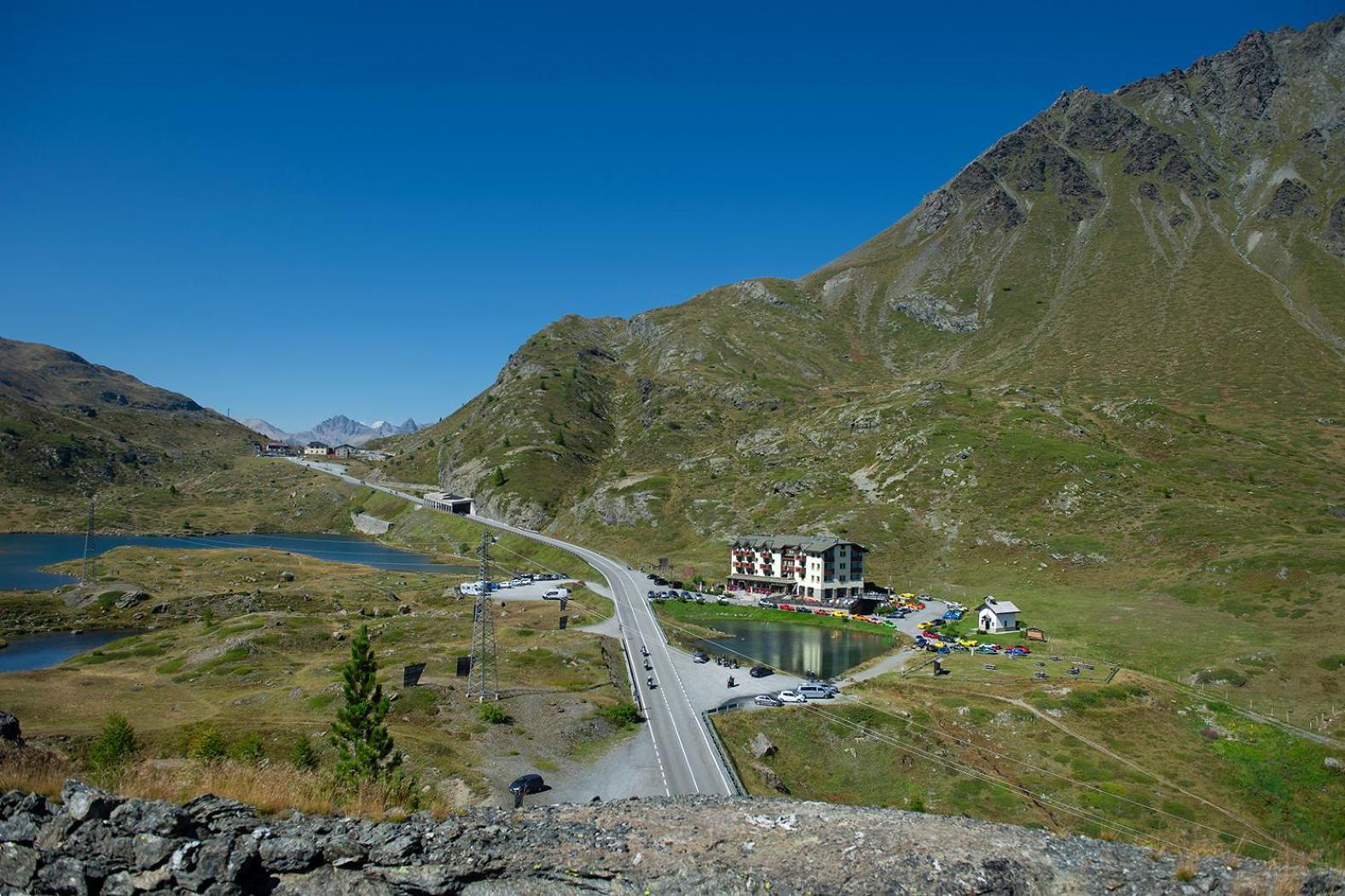 Hotel Interalpen Isolaccia Exterior photo